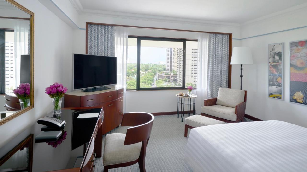 Hotel The Peninsula Manila Makati City Zewnętrze zdjęcie